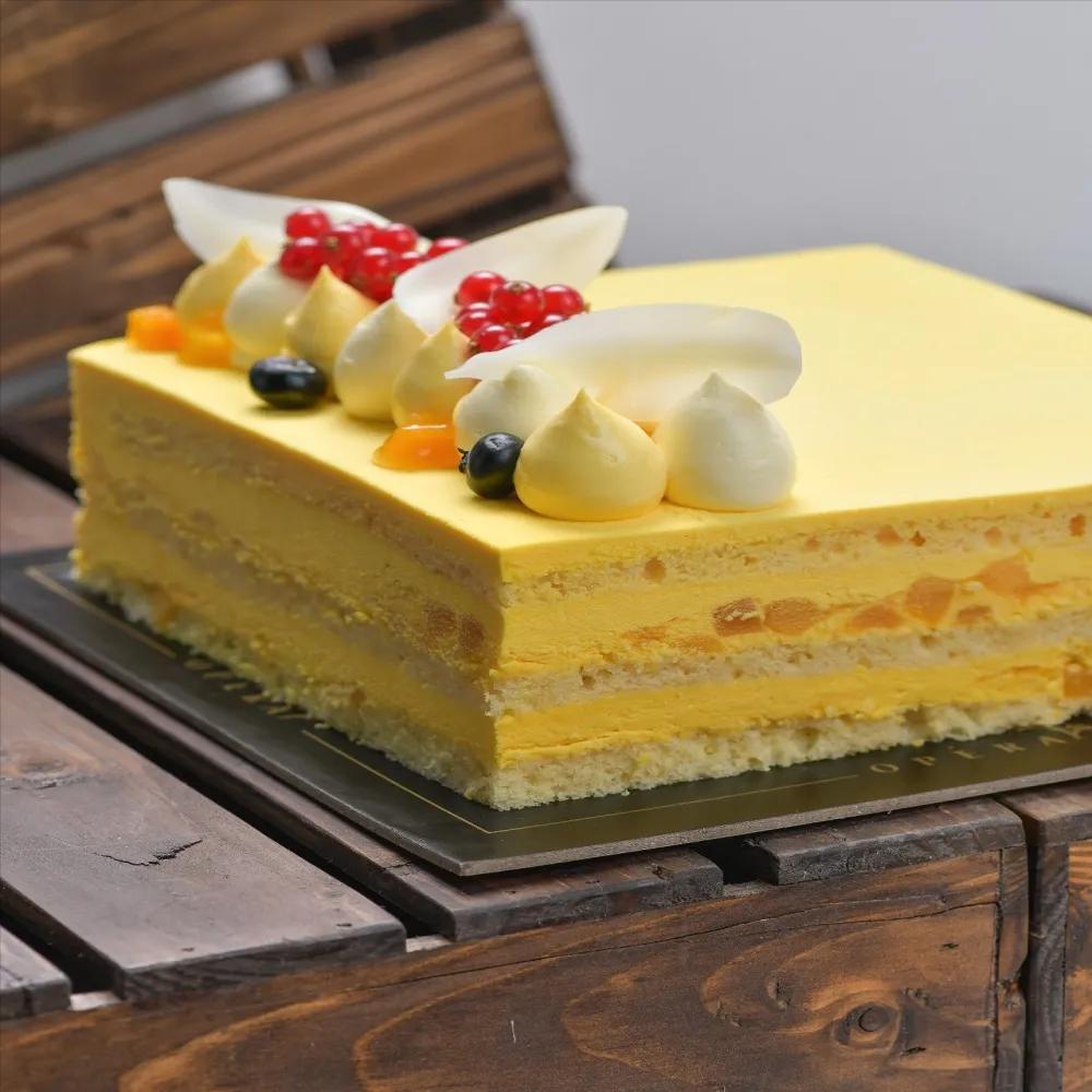 Square Mango Cake