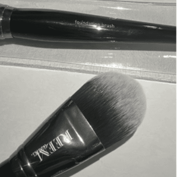 Foundation Brush