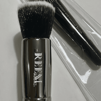 Foundation And Contour Brush