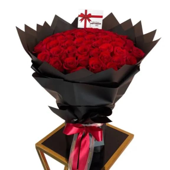 50 Red Roses Black Bouquet