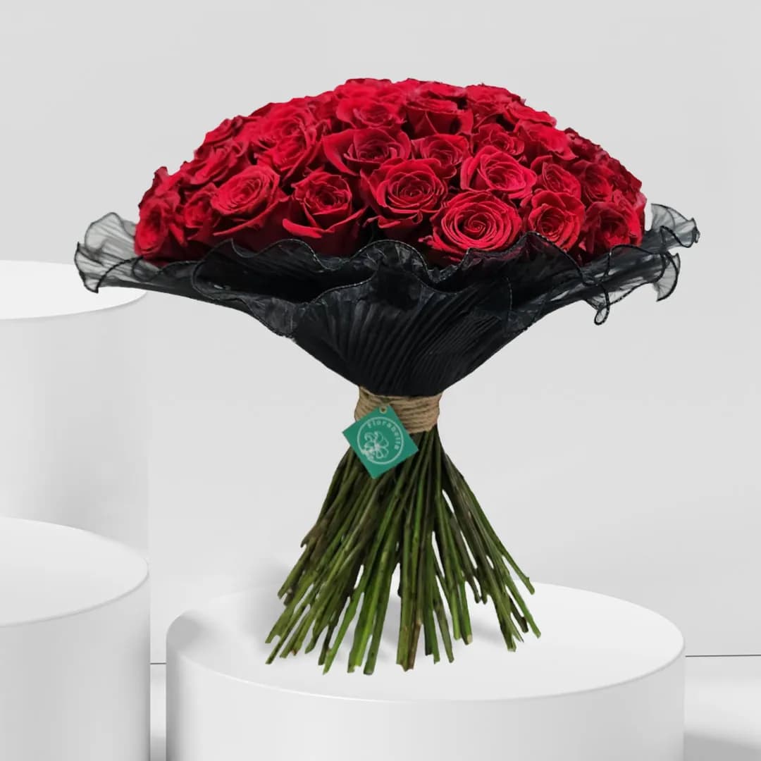 Luxuries 100 Red Roses