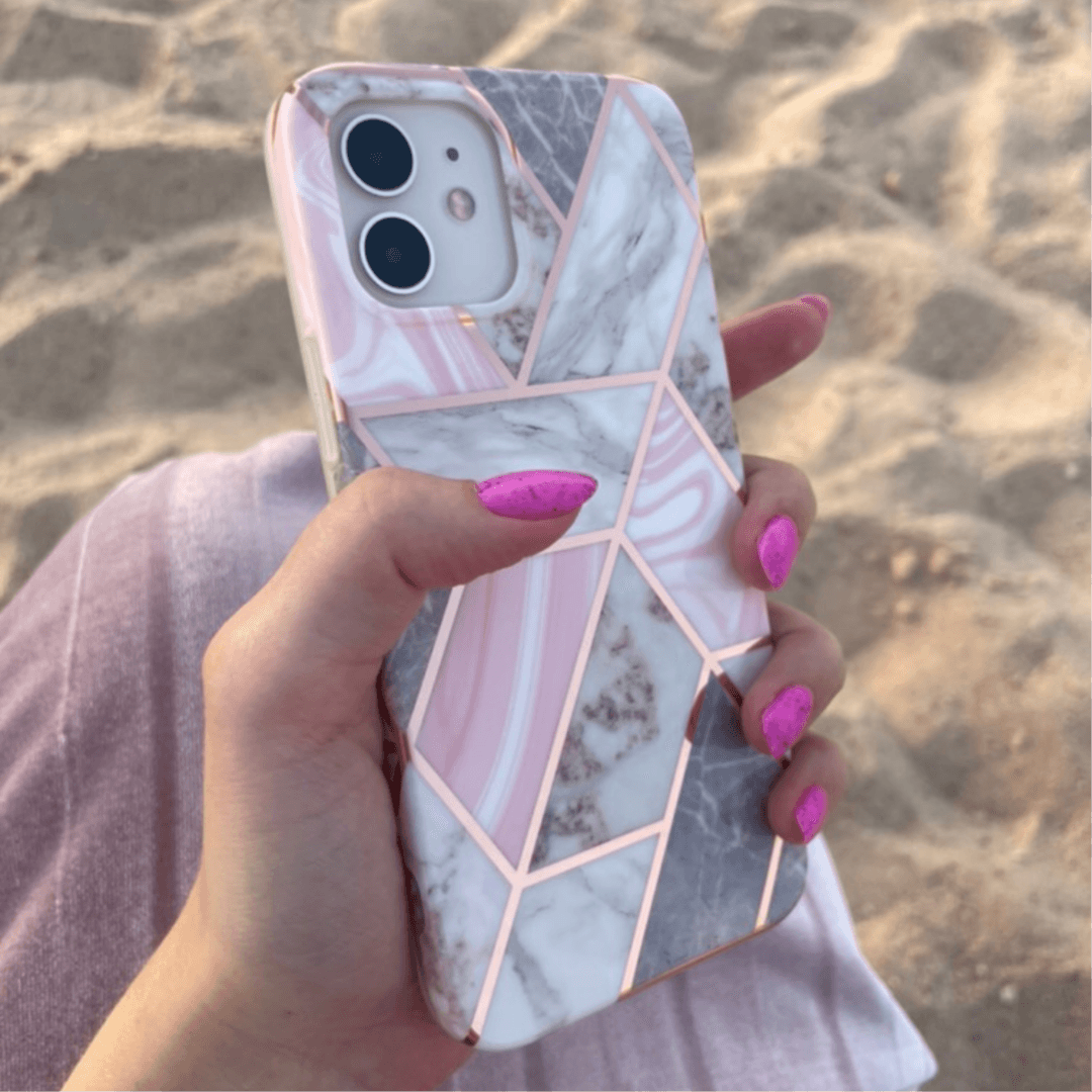 Protective Case iPhone 13 or 13 Pro - Pink Marble