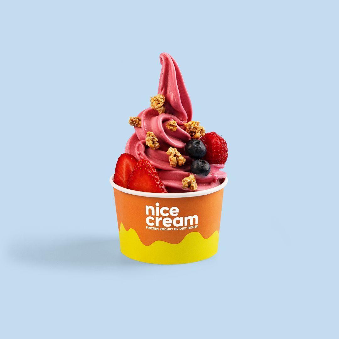 Mixed Berries Frozen Yogurt + Toppings